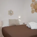 Grand View Apartment Kamarai