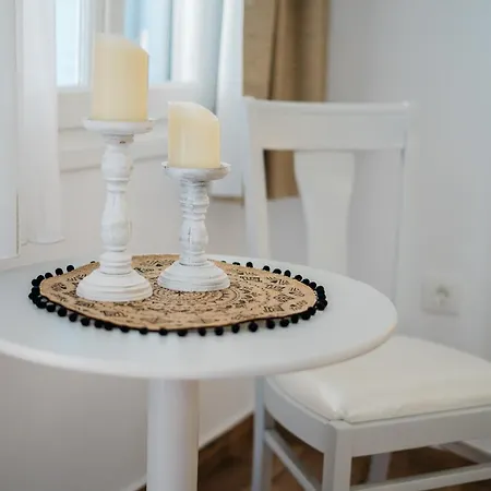 Grand View Apartment *
