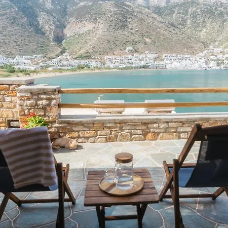 Grand View Apartment *