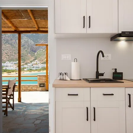 Grand View Apartment *