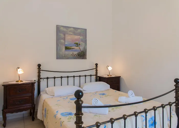 Grand View * קאמארי